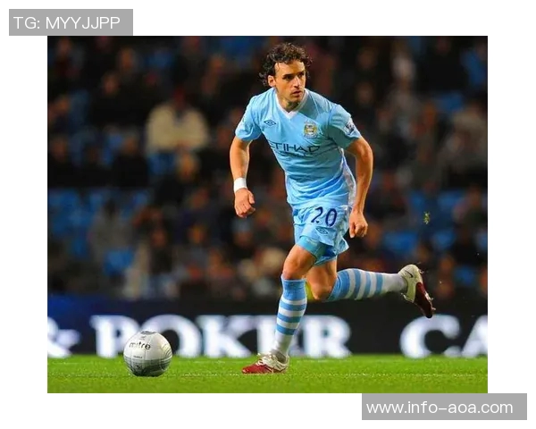 哈格里夫斯称赞曼联防守出色进攻能力依旧强劲