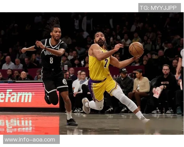 老詹依旧能打但防守短板让球队陷入困境